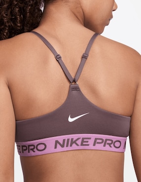 Top deportivo Nike para entrenamiento niña