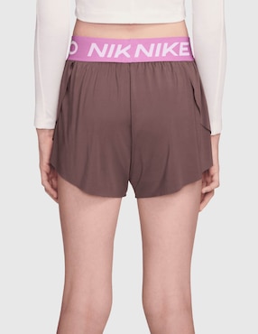Short Nike efecto doble prenda para entrenamiento niña