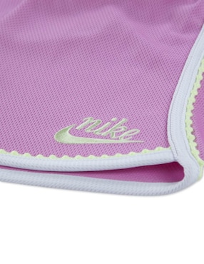 Conjunto deportivo Nike para niña